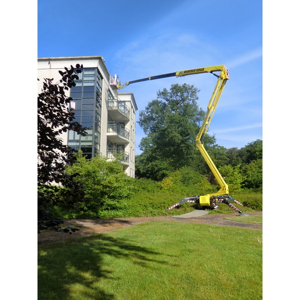 Spin hoogwerker 25.7 m rups Spin hoogwerker 25.7 m rups